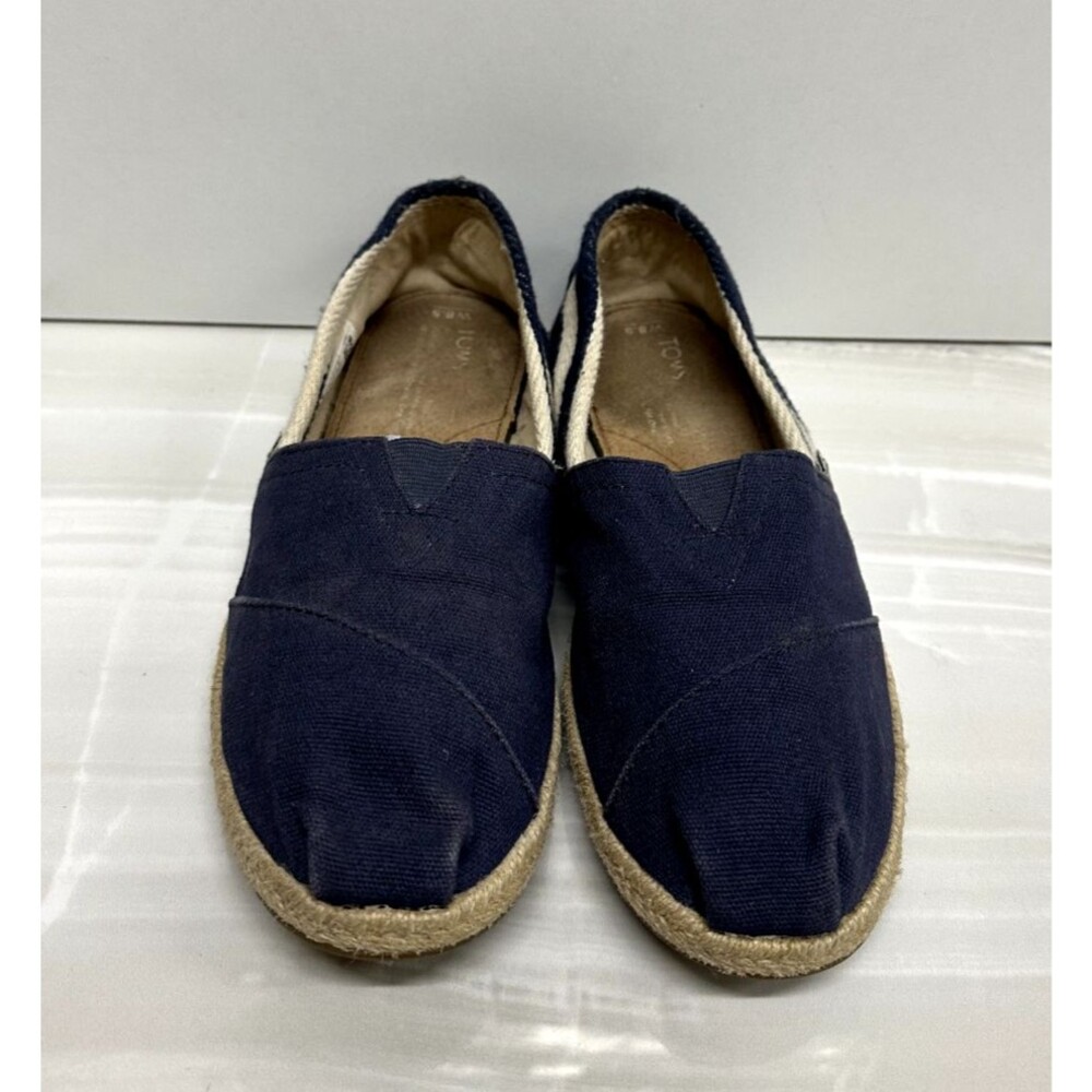 TOMS women size 8.5 navy & beige canvas flat espadrilles shoes